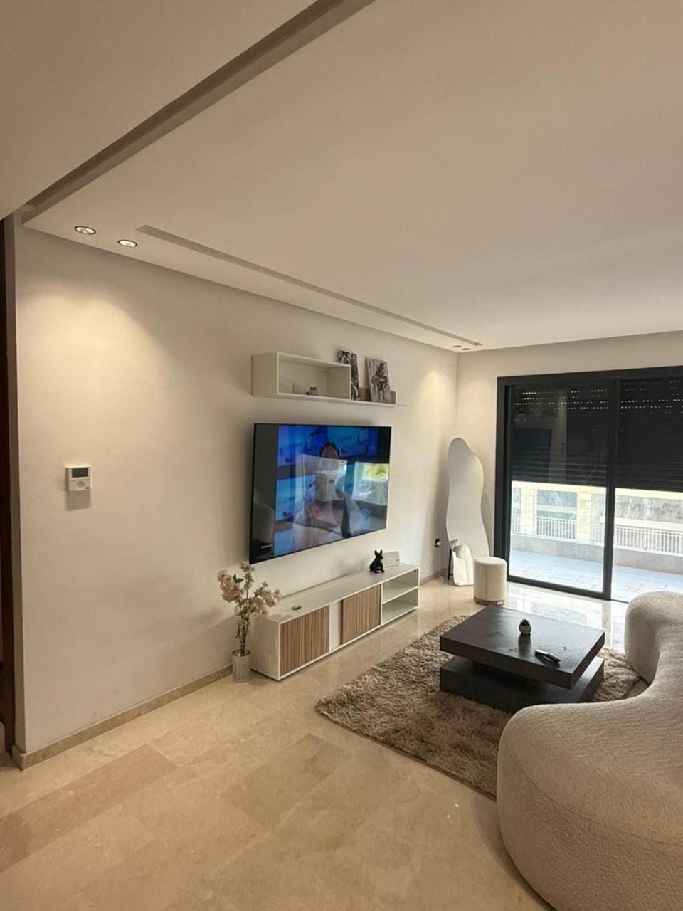 Apartment Maarif
